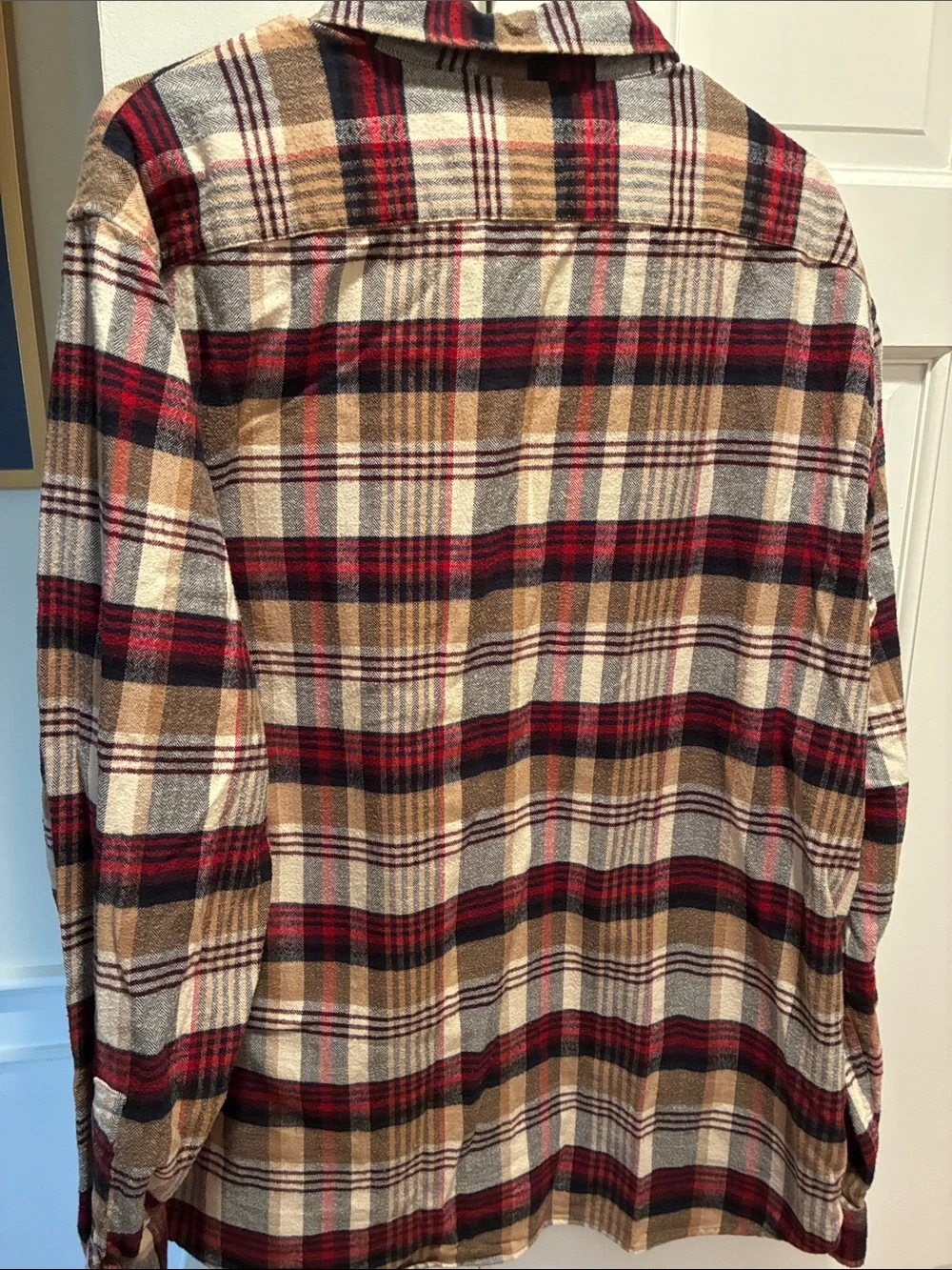 Banana Republic Men’s Red, Tan, Cream & Black Plaid Button-Front Shirt